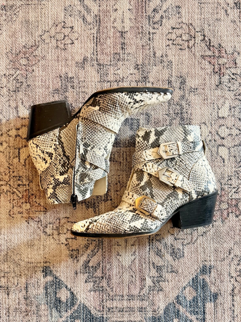 Gianni Bini Jeydda Western Snake Boots